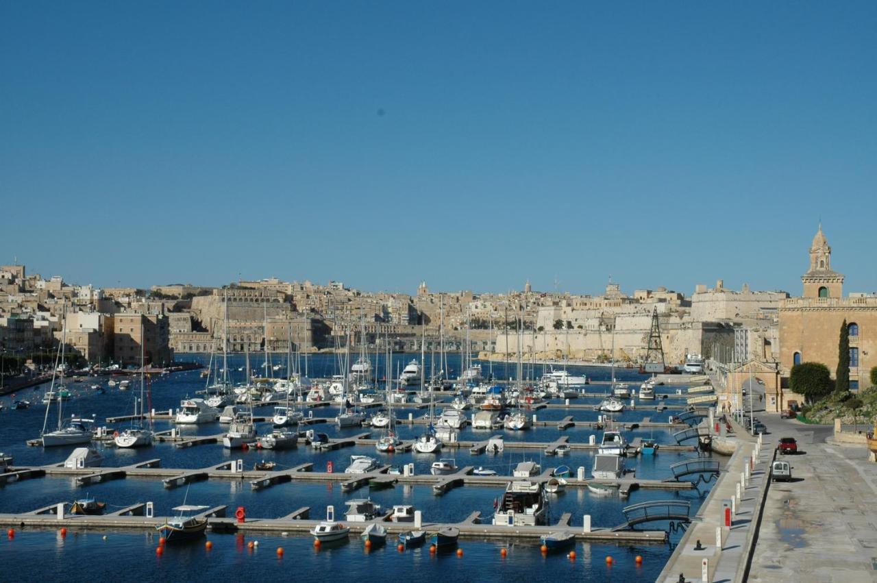 Charming 17Th Cent House Of Character In The Famous 3 Cities, Right Next To Valletta Cospicua المظهر الخارجي الصورة