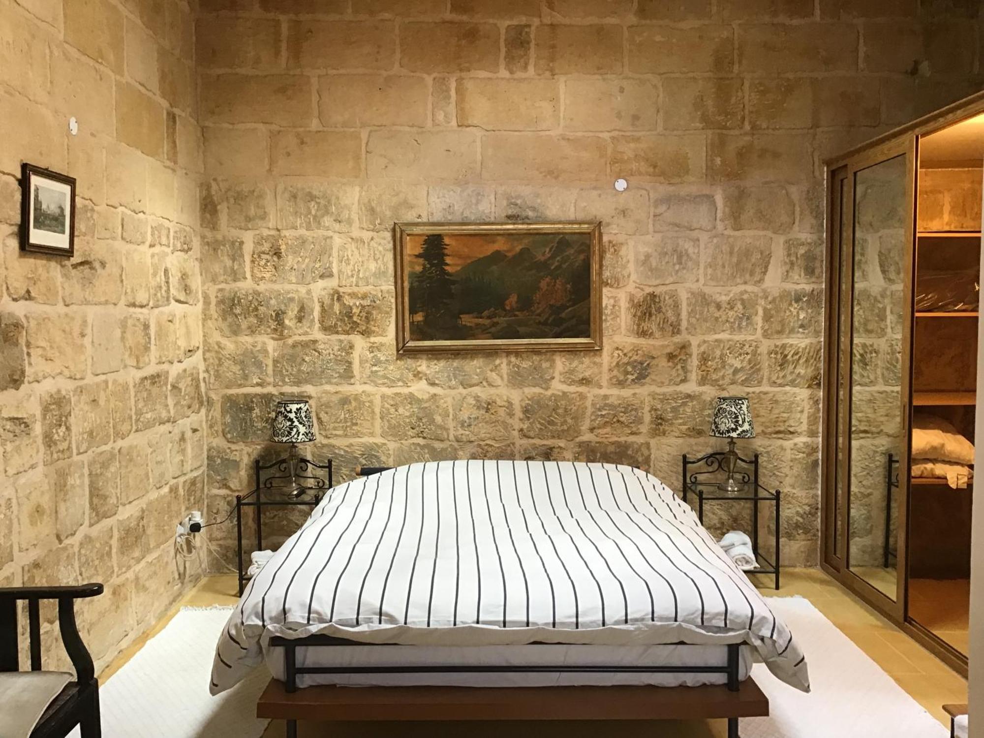 Charming 17Th Cent House Of Character In The Famous 3 Cities, Right Next To Valletta Cospicua المظهر الخارجي الصورة